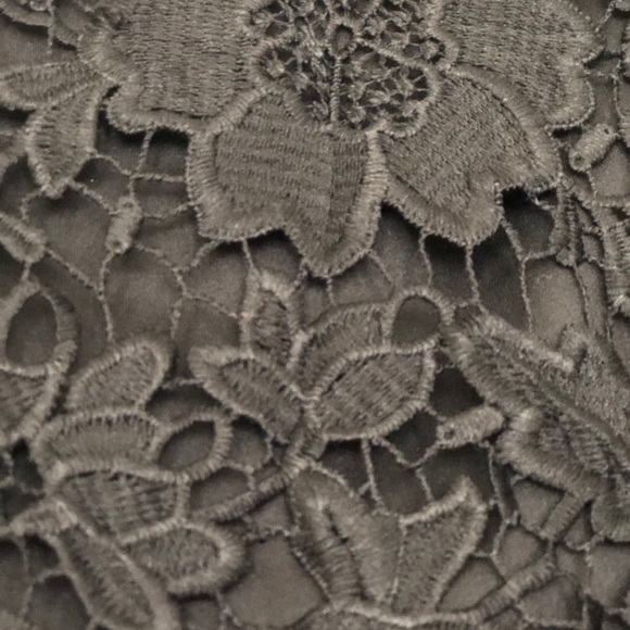 Lace skirt - Picture 2 of 4